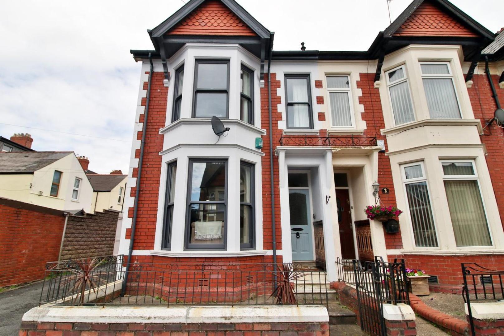 Quiet And Spacious 3 Bedroom Cardiff Exterior photo